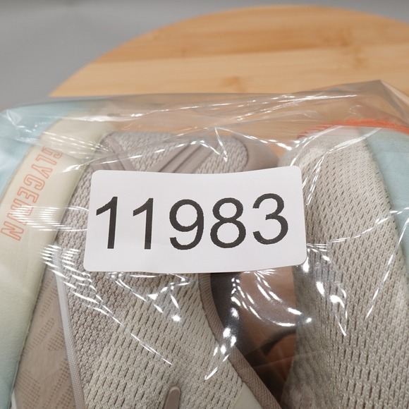 Brooks Shoes Women 9 Glycerin 21 Neutral Cushion Run Sneakers 1204081D195 Flaw - Picture 10 of 10